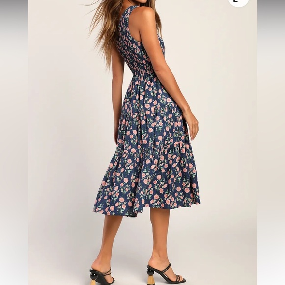 NWT Lulu's Navy Pink Floral Smocked Tiered Midi Dress Size Small One Shoulder - Picture 2 of 11